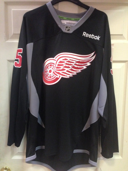 Howard Detroit Red Wings Black Practice Jersey Two Color Lettering